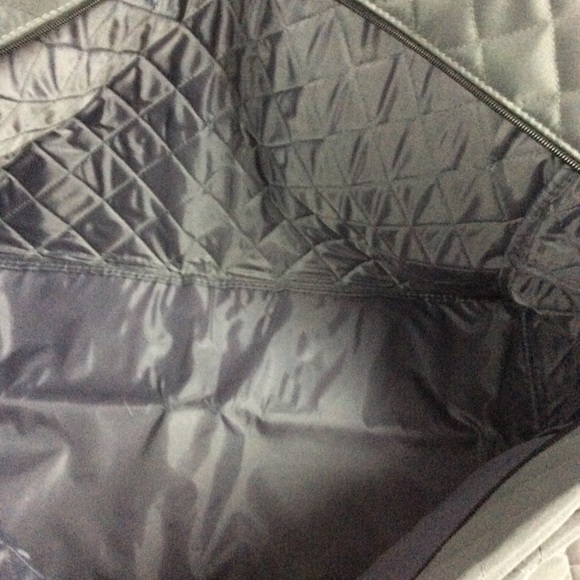 Overnight Bag - Picture 5 of 8